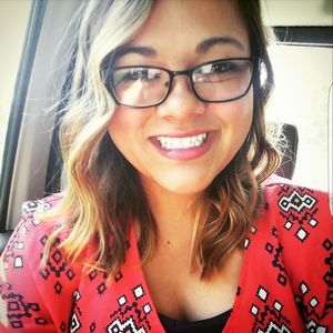 Meet your Posher, Raquel